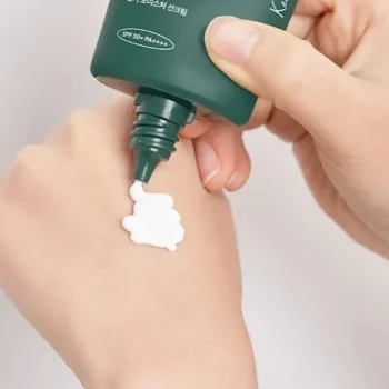 Clearance ANUA Heartleaf Silky Moisture Sun Cream 50ml