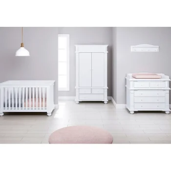 New Born Lucky Wandplank Bristol