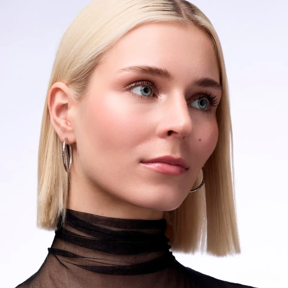 catrice-more-than-glow-40-abso-brixiSpd-5.webp Sale Catrice More Than Glow 40 Absolute Blushin' Bright Highlighter