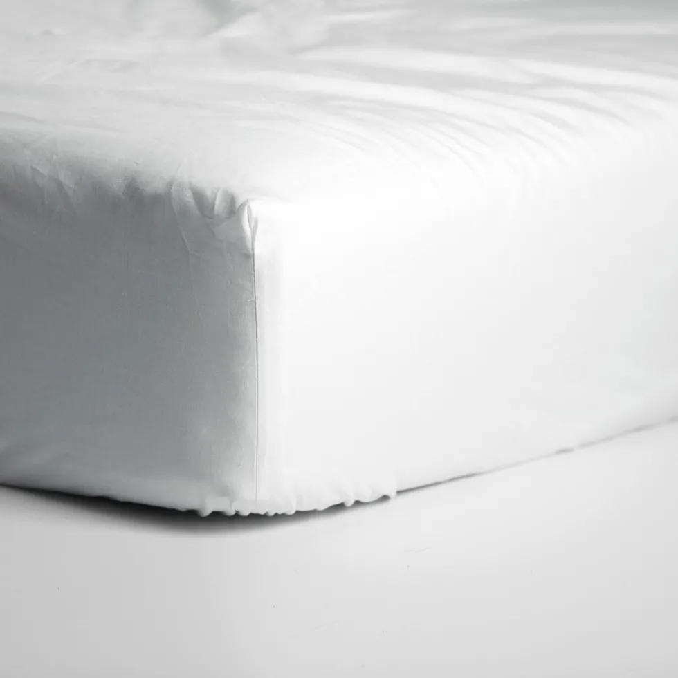 cinderella-hoeslaken-basic-kat-bhTlCbMU-2.webp Fashion Cinderella Hoeslaken Basic Katoen 30cm Hoekhoogte - White 160x200cm