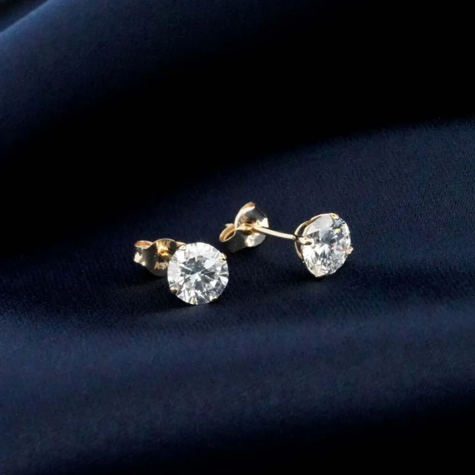 di-lusso-14k-gouden-oorstekers-jYTwJFSr-1.webp Outlet Di Lusso 14K Gouden Oorstekers – 0.90 Ct Lab Grown Diamant