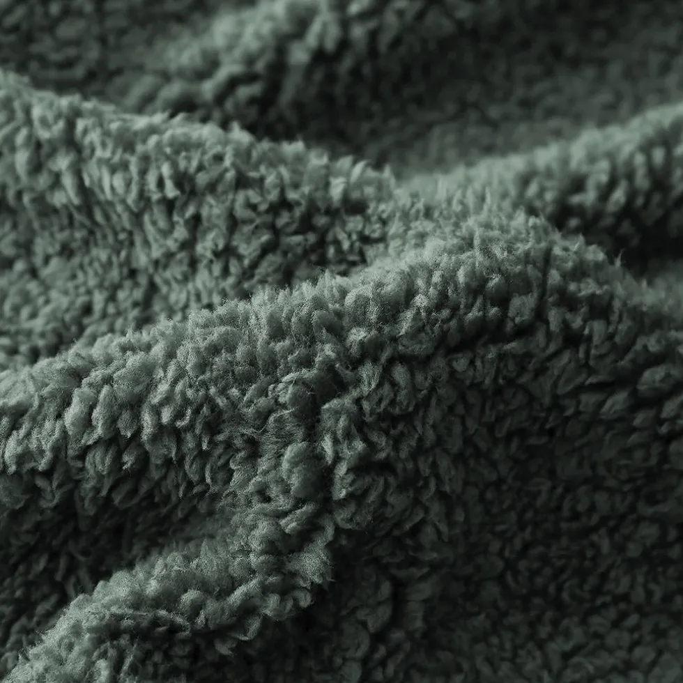 eleganzzz-dekbedovertrek-teddy-WperEvaY-2.webp Outlet Eleganzzz Dekbedovertrek Teddy Pluche - Bottle Green 240x200/220cm