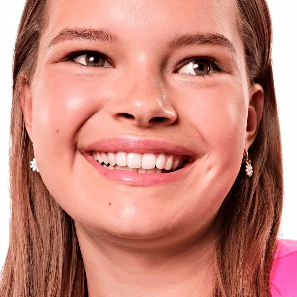 essence-camouflage-waterproof-yIbefFHN-5.webp Clearance Essence Camouflage+ Waterproof 160 Matte Concealer