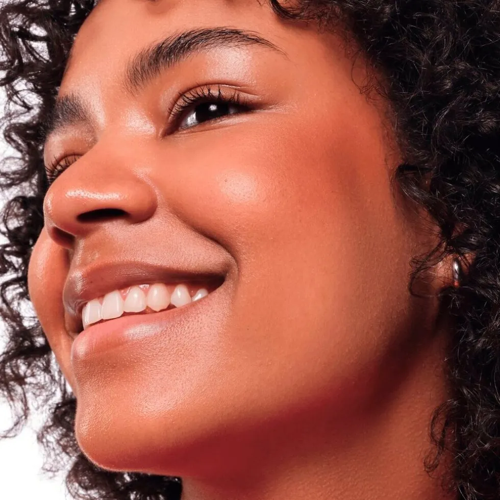 essence-soft-touch-30-creamy-a-ORpSaQFK-4.webp Outlet Essence Soft Touch 30 Creamy Almond Butter Butter Bronzer