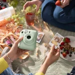 fujifilm-instax-mini-12-camera-bxpYbbRH-0.webp