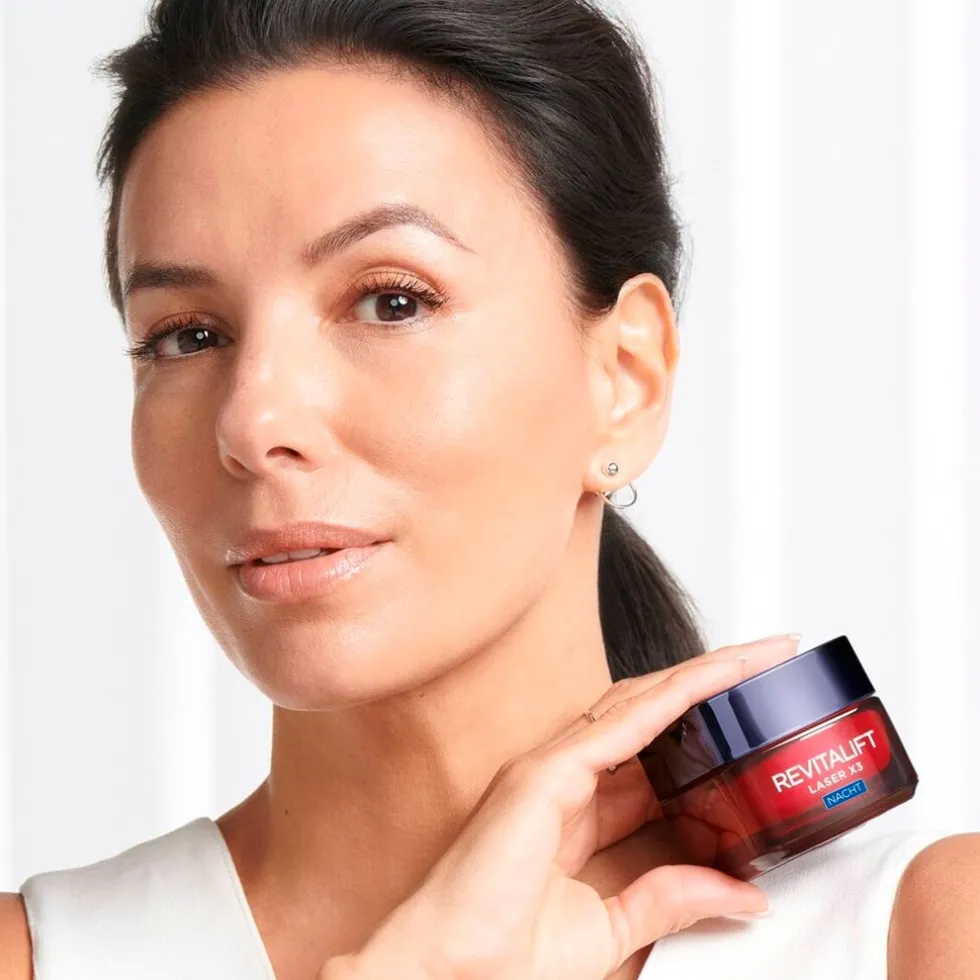 loral-paris-revitalift-laser-a-VKFcaBnY-4.webp Sale L'Oreal Paris L'Oréal Paris Revitalift Laser Anti-Rimpel Nachtcrème