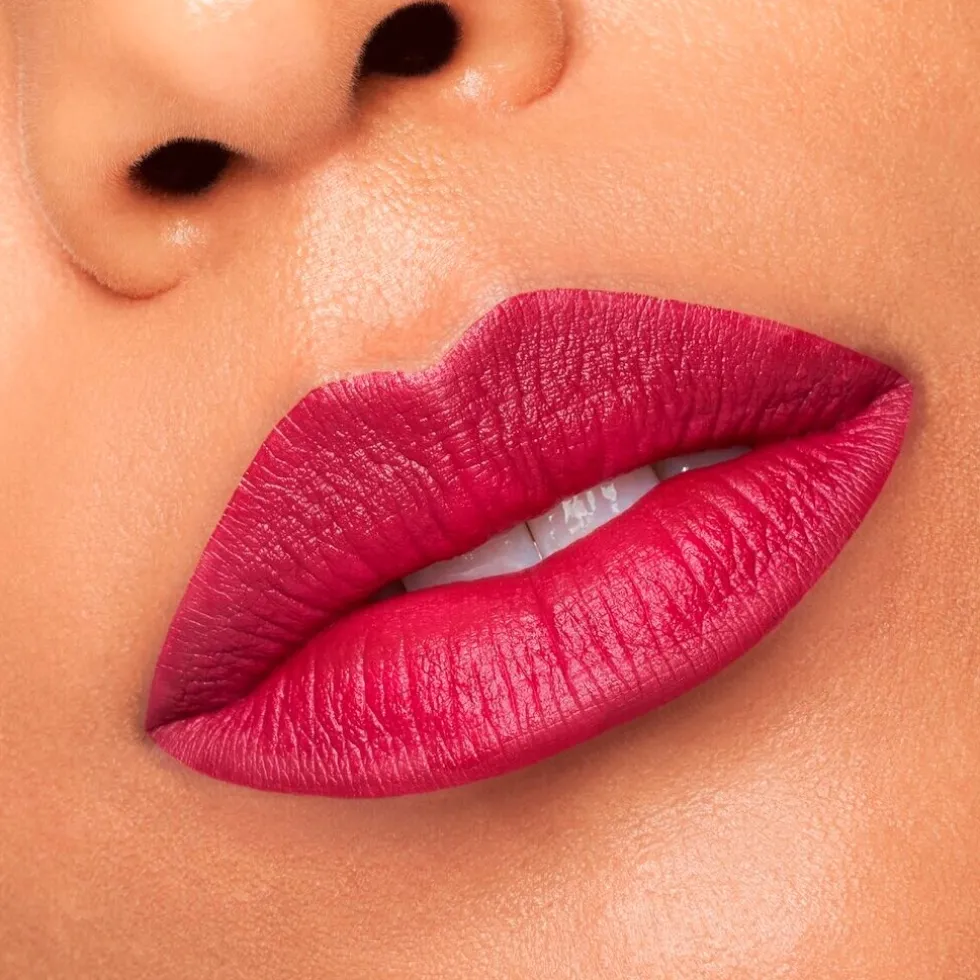 loreal-paris-color-riche-inten-TJLkHRKQ-2.webp Fashion L'Oreal Paris Color Riche Intense Volume 2010 La Prune Matte Lippenstift