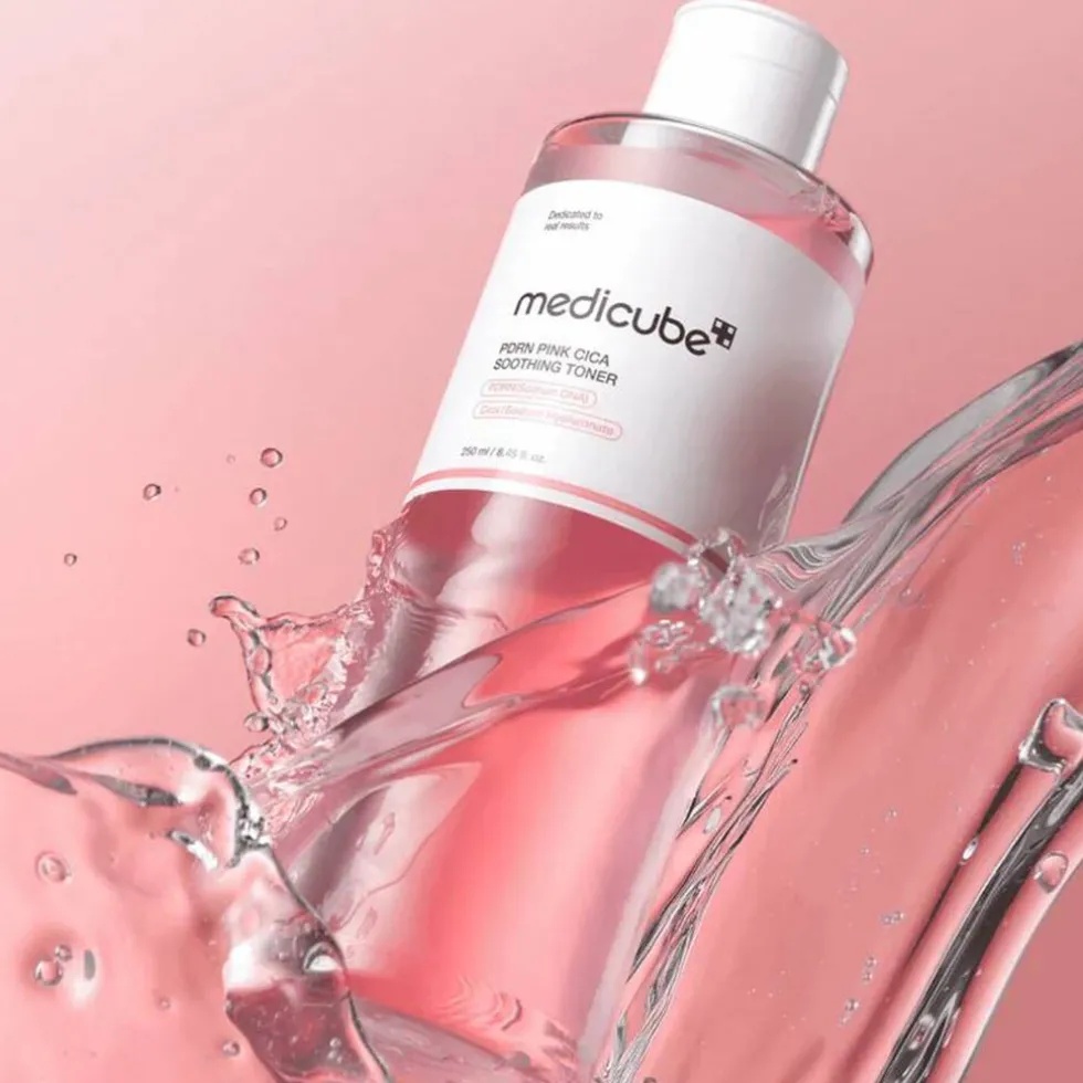 medicube-pdrn-pink-cica-soothi-rYuUxera-1.webp Outlet Medicube PDRN Pink Cica Soothing Toner