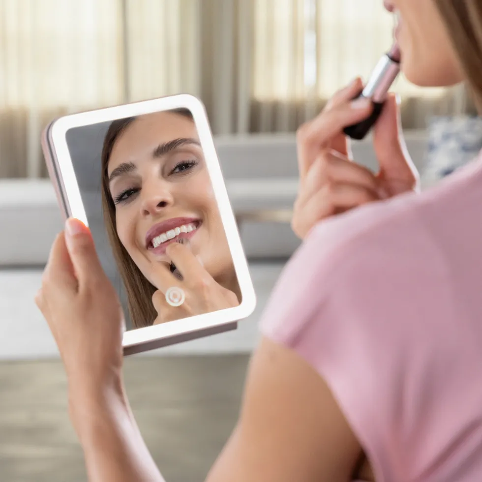 medisana-cm-400-cosmeticaspieg-kIWGdSgK-2.webp Online Medisana CM 400 Cosmeticaspiegel Met LED Verlichting