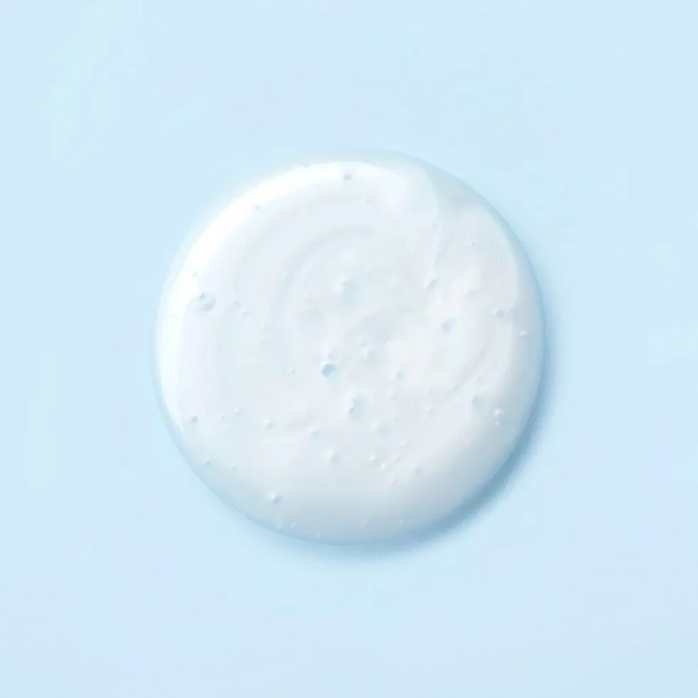 nivea-diamond-gloss-shampoo-tFijkyMb-2.webp Online Nivea Diamond Gloss Shampoo