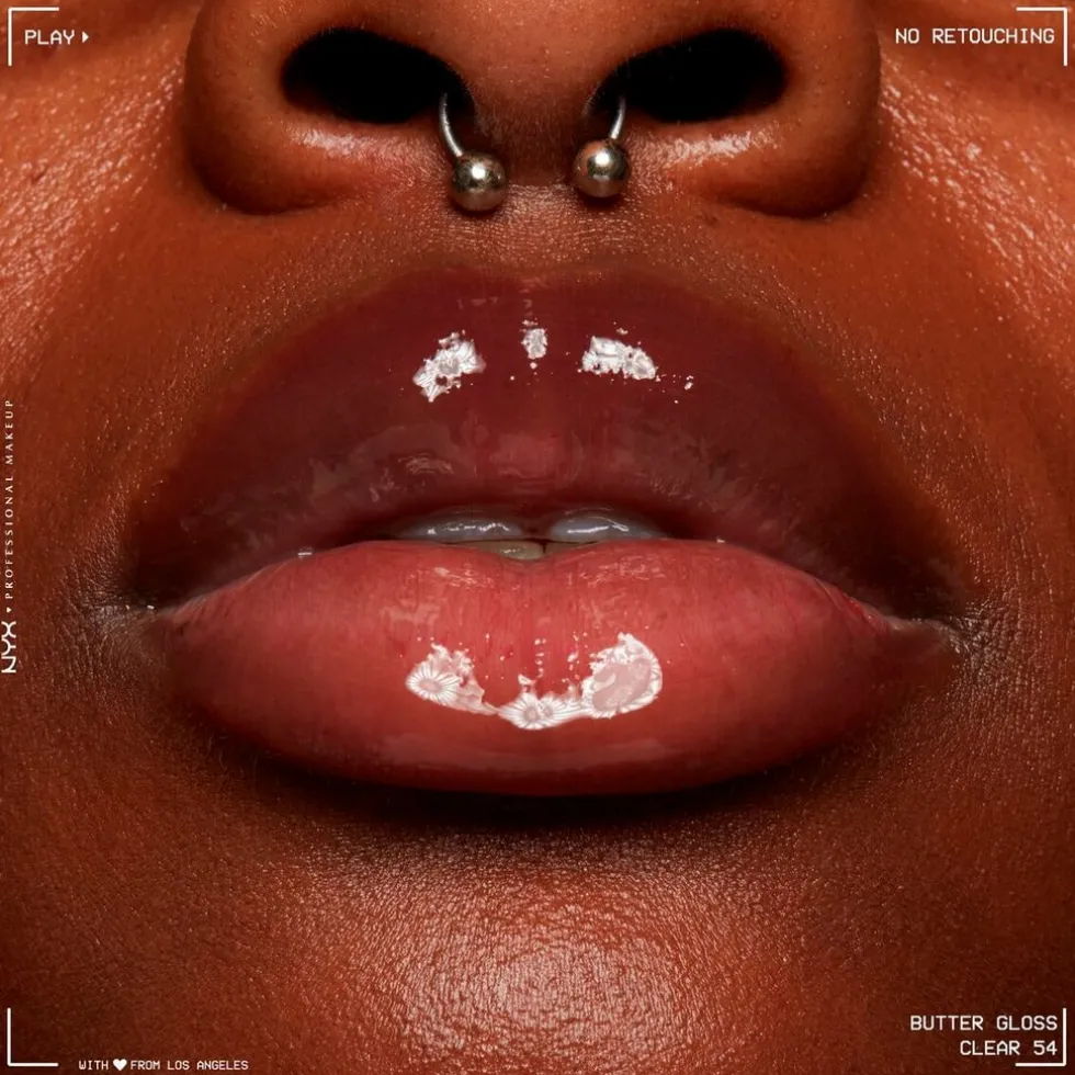 nyx-professional-makeup-butter-NxAhhPiZ-5.webp Best NYX Professional Makeup Butter Gloss 54 Clear Lipgloss