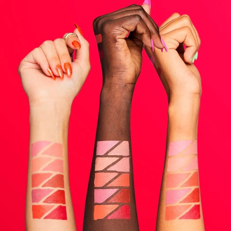 nyx-professional-makeup-dual-e-kAmGpKIS-4.webp Sale NYX Professional Makeup Dual Ended 01 Light Peach And Baby Pink Cream Blush Wonderstick