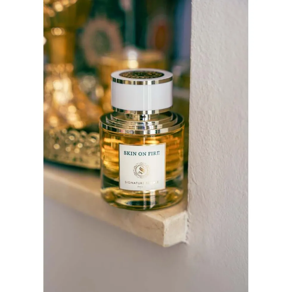 signature-royale-skin-on-fire-BMFEHMpU-1.webp Hot Signature Royale Skin On Fire Extrait De Parfum