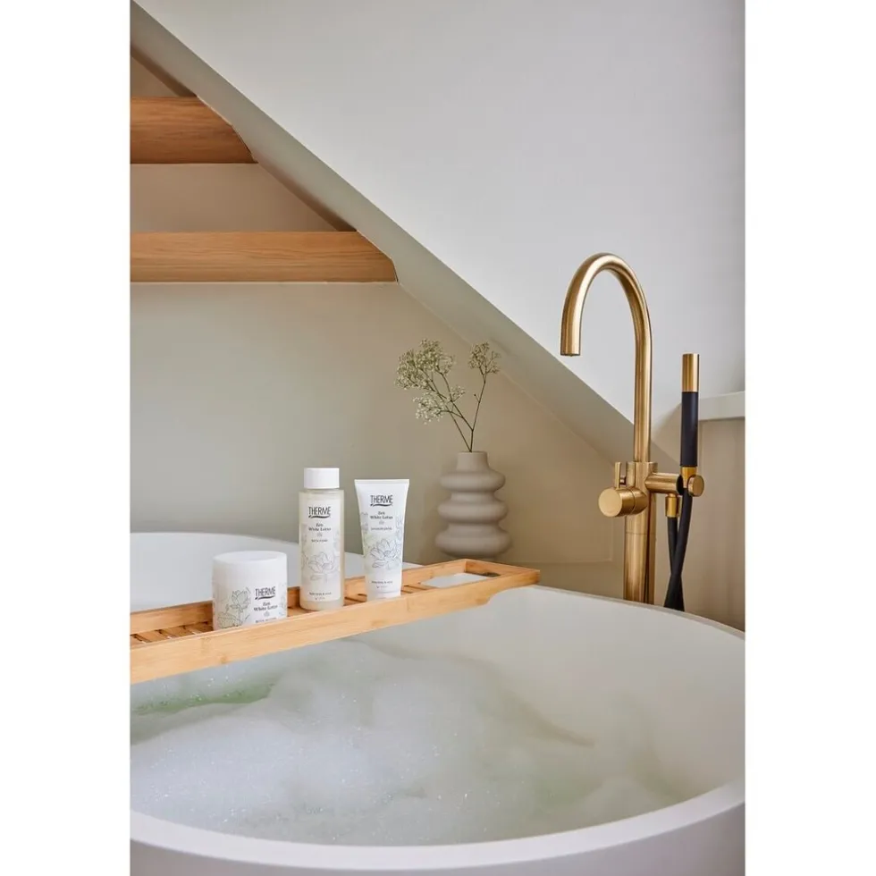 therme-zen-white-lotus-badschu-YkMBmwal-3.webp New Therme Zen White Lotus Badschuim