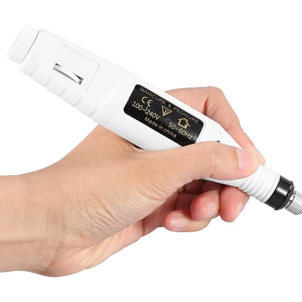 uniq-basic-6-in-1-elektrische-iJNsiumJ-1.webp Discount UNIQ Basic 6-in-1 Elektrische Nagelfrees, Compact USB Manicure & Pedicure Set