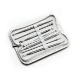 Sale UNIQ Comedonen Toolkit – 7‑delige Hudorm­verwijderaar Set in Wit Etuí